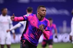 竞技宝-内马尔回归赛场，惊险取胜首场状态亮眼，尤文图斯观众沸腾！的简单介绍