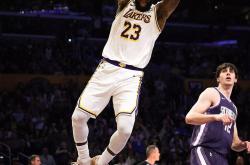 竞技宝-关于詹姆斯连续十五场比赛得分超过爆冷，掘金挑战极限！的信息